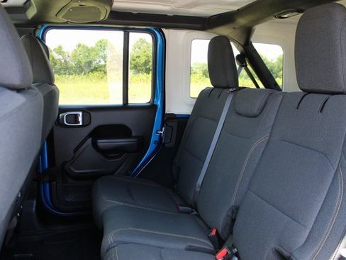 Used 2024 Jeep Wrangler Willys image 26