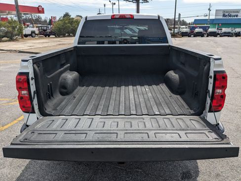 Used 2017 Chevrolet Silverado 1500 LT w/ All Star Edition image 13