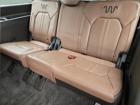 Used 2023 Ford Expedition King Ranch AWD/4WD image 30