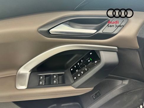 Used 2025 Audi Q5 Premium w/ Convenience Package AWD/4WD image 28