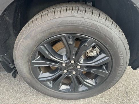 New 2024 Ford Edge SE w/ Black Appearance Package image 20