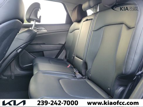 Certified 2024 Kia Sportage EX FWD image 14