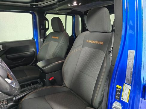 Used 2022 Jeep Gladiator Mojave image 24