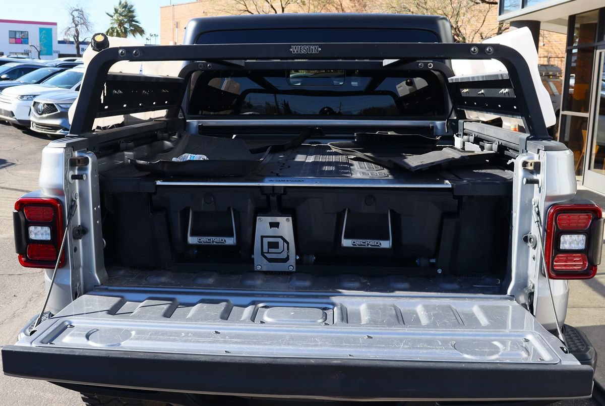 Used 2021 Jeep Gladiator Overland w/ Popular Equipment Package AWD/4WD image 29