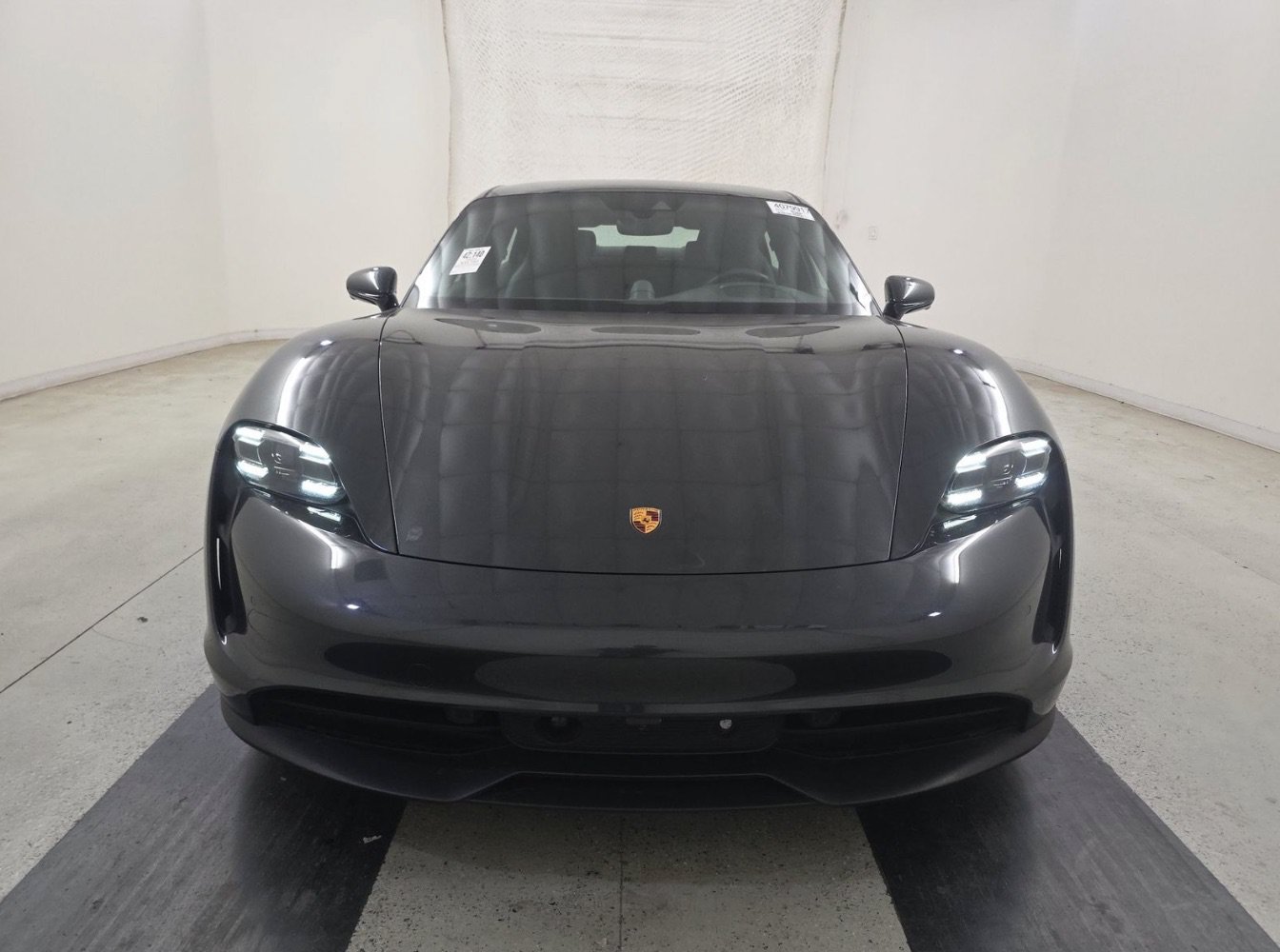 Used 2023 Porsche Taycan 4S w/ Premium Package AWD/4WD image 3