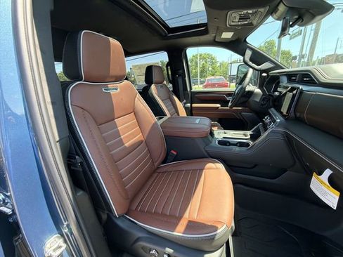 New 2026 GMC Sierra 2500 Denali Ultimate AWD/4WD image 21
