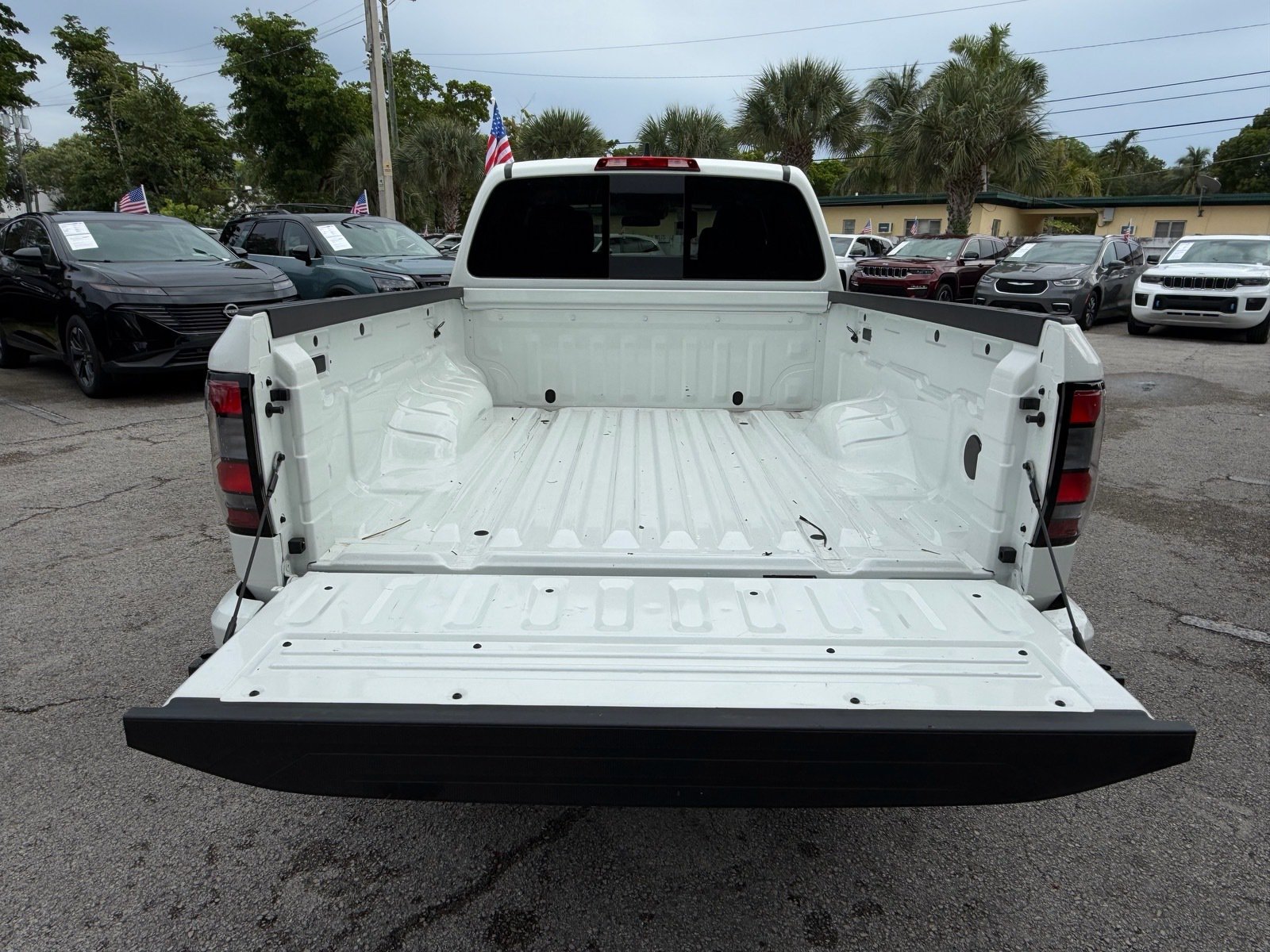 Certified 2026 Nissan Frontier SV w/ All-Weather Content Package RWD image 14