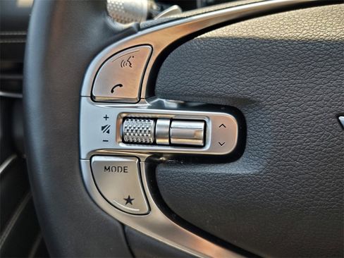 Used 2022 Genesis GV80 2.5T image 25