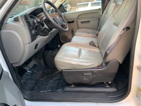 Used 2011 GMC Sierra 3500 W/T w/ Snow Plow Prep Package image 20