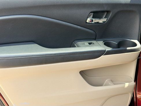 Used 2018 Honda Pilot EX-L image 32