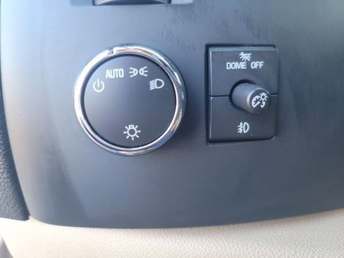 Used 2009 Chevrolet Silverado 1500 LT w/ Power Pack Plus image 13