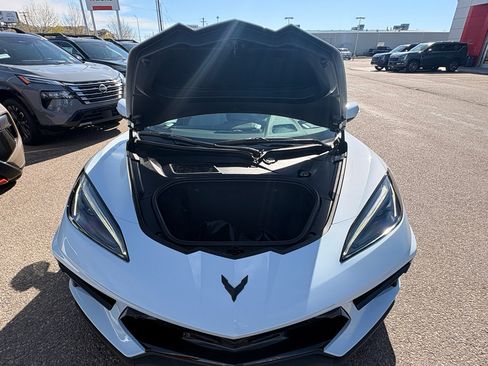 Used 2023 Chevrolet Corvette Stingray Premium Cpe w/ Z51 Performance Package RWD image 9