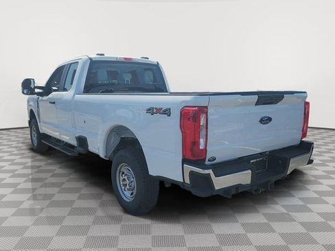 New 2026 Ford F250 XL w/ XL Chrome Package AWD/4WD image 4