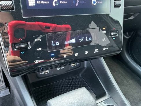 Used 2024 Hyundai Santa Cruz SEL FWD image 20