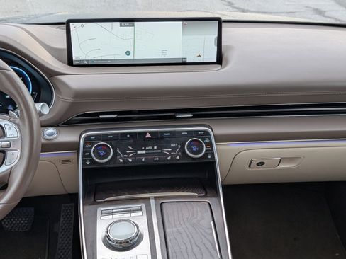 Used 2023 Genesis GV80 2.5T w/ Prestige Package image 17