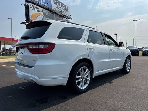 Used 2024 Dodge Durango GT RWD image 9
