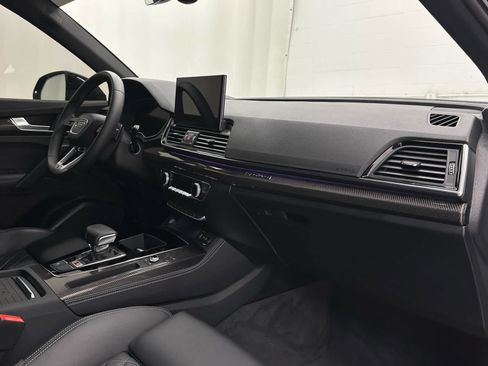 Used 2023 Audi SQ5 Prestige AWD/4WD image 17