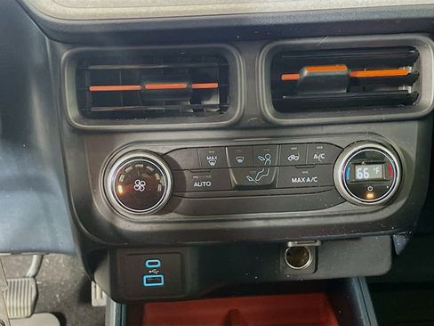 Used 2022 Ford Maverick XLT FWD image 16