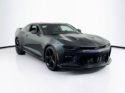 Used 2017 Chevrolet Camaro SS w/ LPO, Ground Effects Package RWD image 3