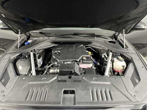 Used 2022 Genesis GV70 2.5T w/ Sport Prestige Package AWD/4WD image 30