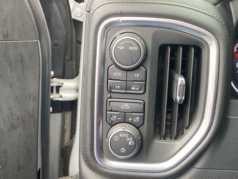 Used 2020 Chevrolet Silverado 1500 LT w/ All-Star Edition image 18