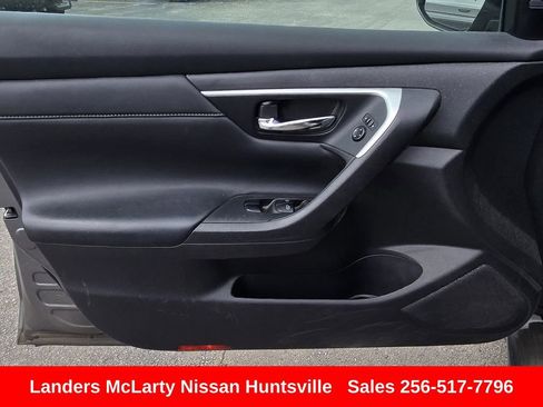Used 2016 Nissan Altima 3.5 SL image 20