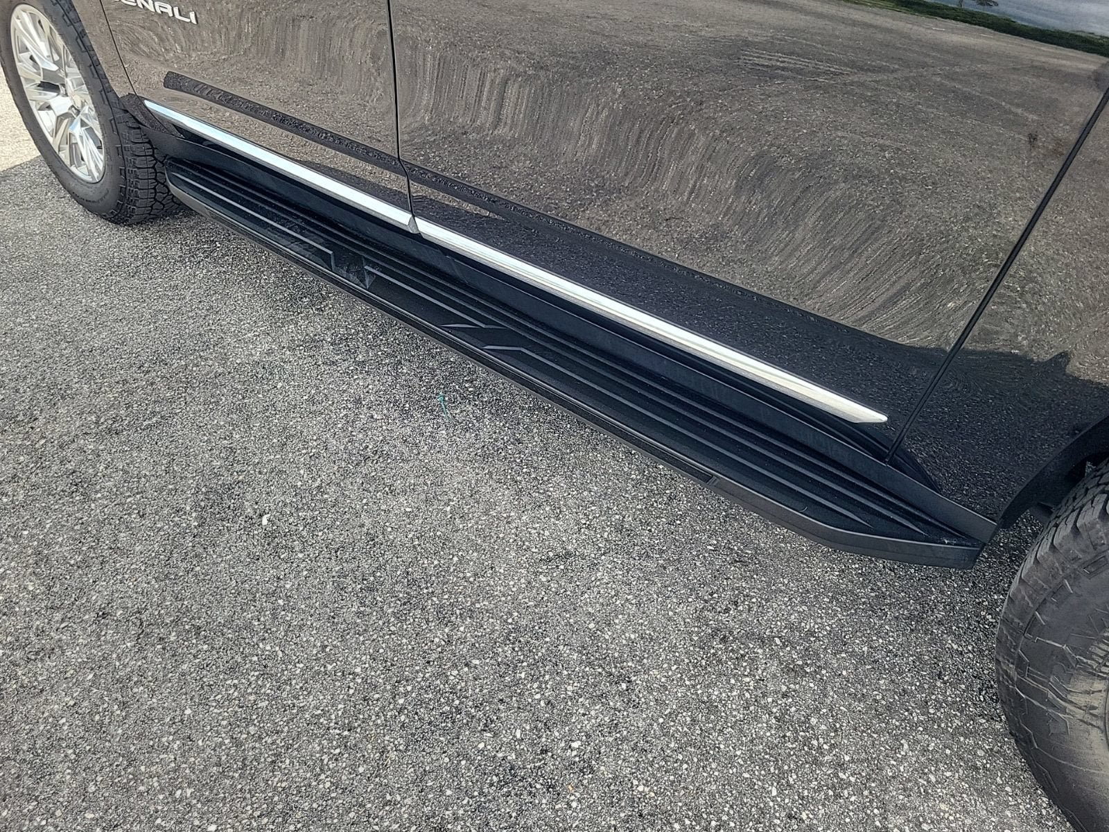 Certified 2023 GMC Yukon XL Denali RWD image 12