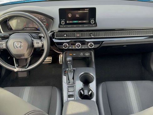 Used 2022 Honda Civic Sport image 9