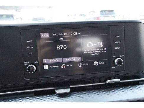 Used 2022 Kia Carnival LX FWD image 25