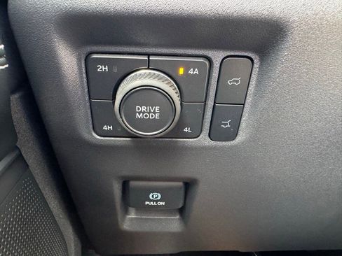 New 2025 Ford Expedition Platinum w/ Stealth Performance Package image 41