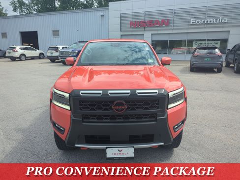 New 2025 Nissan Frontier PRO-4X w/ Pro Convenience Package image 8