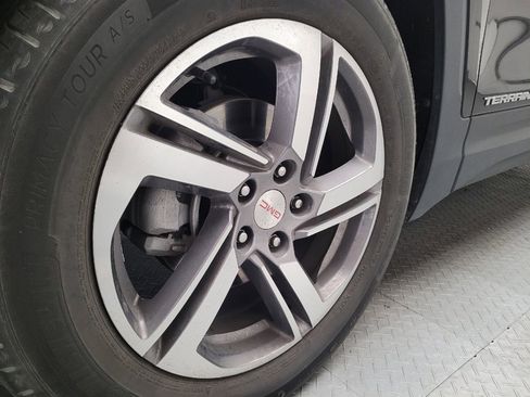 Used 2021 GMC Terrain SLT w/ Infotainment Package II FWD image 31