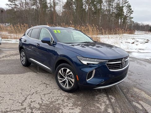 Certified 2023 Buick Envision Essence image 2