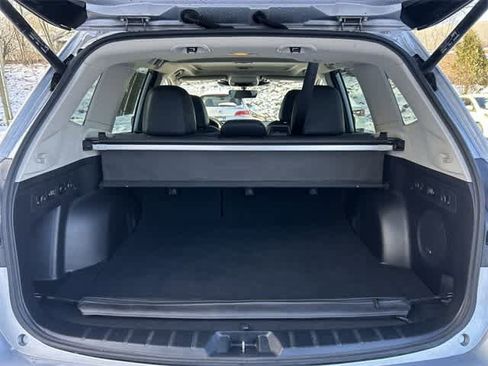 Certified 2023 Subaru Forester Limited image 25