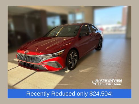 Used 2025 Hyundai Elantra Sport FWD image 1