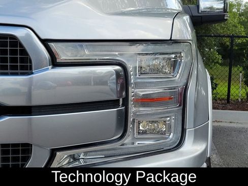 Used 2018 Ford F150 Platinum w/ Equipment Group 701A Luxury AWD/4WD image 2