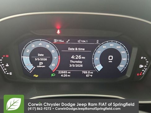 Used 2025 Audi Q3 2.0T Premium image 23