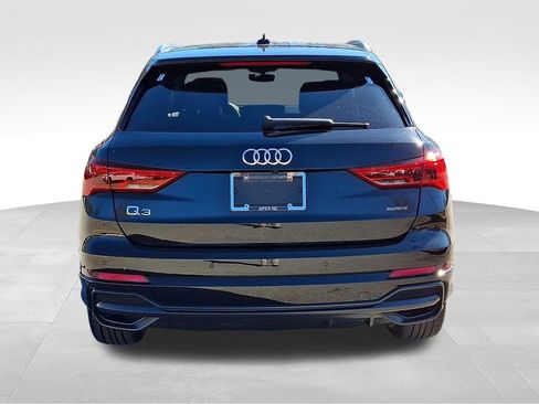 Used 2022 Audi Q3 2.0T Premium Plus image 5