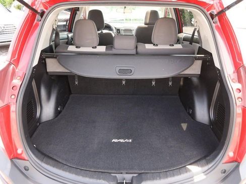 Used 2014 Toyota RAV4 XLE FWD image 7
