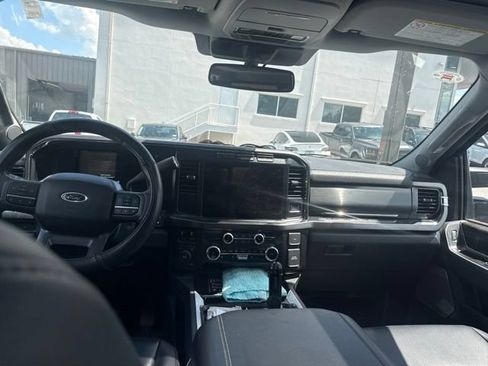 Used 2024 Ford F250 Lariat w/ Black Appearance Package AWD/4WD image 7