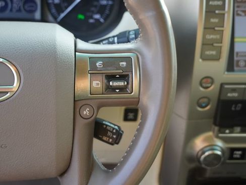 Used 2014 Lexus GX 460 w/ Premium Package AWD/4WD image 28