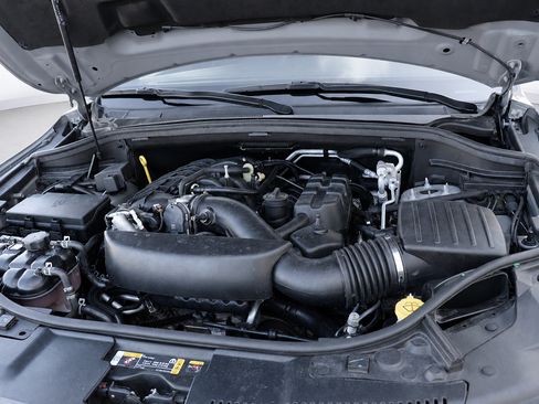 Used 2023 Dodge Durango GT RWD image 46