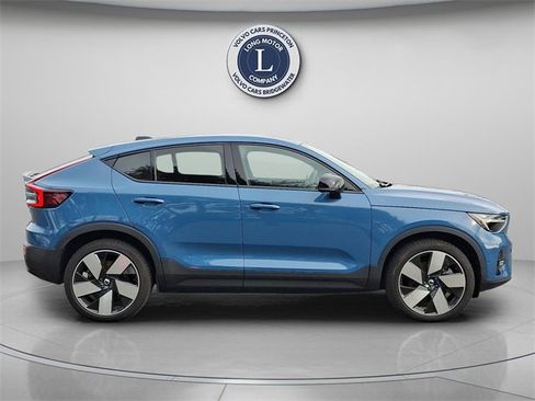 Certified 2024 Volvo C40 P8 Recharge Plus w/ Climate Package image 7