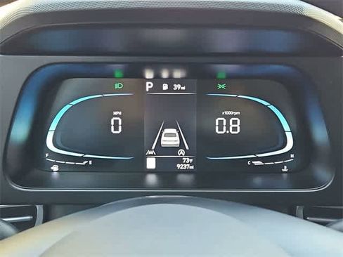 Certified 2025 Hyundai Elantra SE image 30