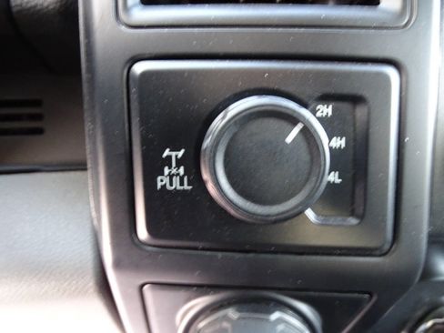 Used 2019 Ford F150 STX w/ Equipment Group 101A Mid image 27