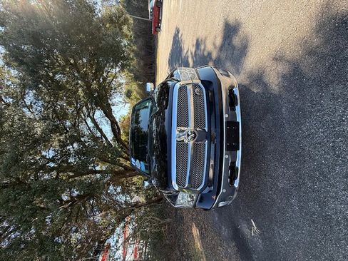 Used 2019 RAM 1500 Lone Star image 2