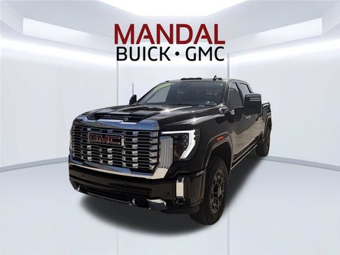 Used 2025 GMC Sierra 3500 Denali w/ Denali Reserve Package AWD/4WD image 1