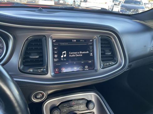 Used 2020 Dodge Challenger SXT w/ Plus Package image 15