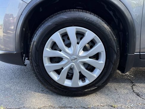Used 2016 Nissan Rogue S AWD/4WD image 23