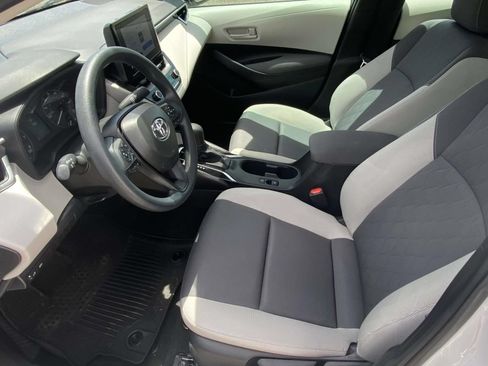 Used 2024 Toyota Corolla LE FWD image 13
